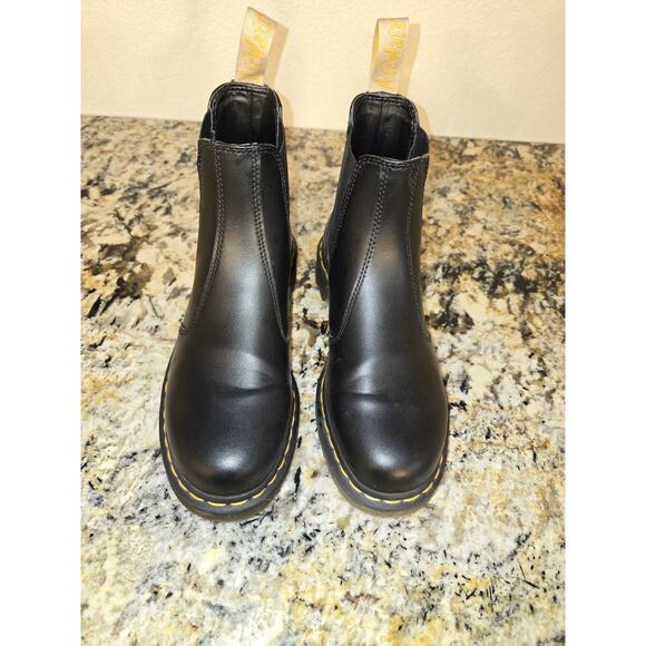 Doc Martens 2976 Vegan Chelsea Boot Unisex Boots | US Mens 9 / Women's 10 - Picture 2 of 6